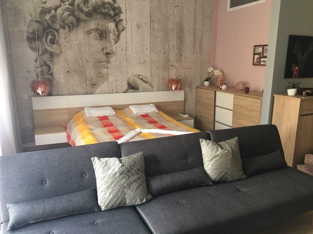 Hunyadi Apartman Szekszard Exterior photo